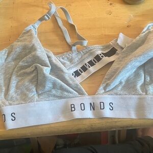 Bonds Light Gray Bralette with Logo Band xl